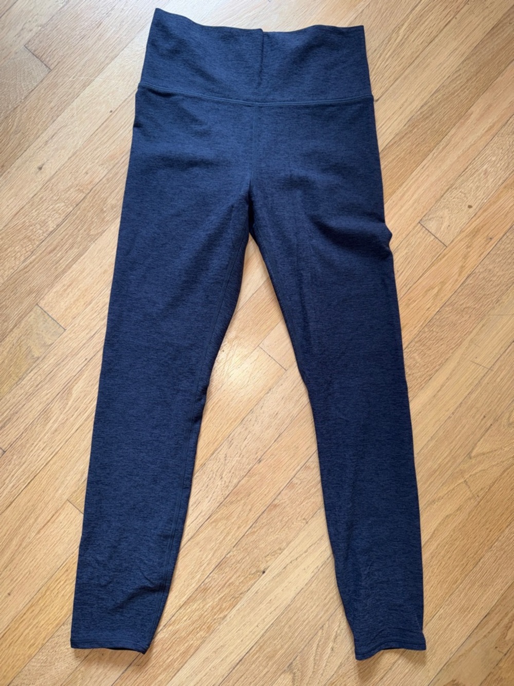 Vuori Navy High-Waist Performance Leggings